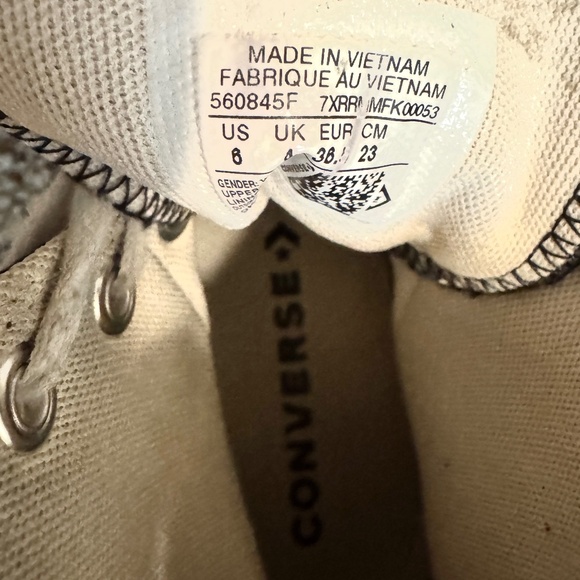 Chuck Taylor All Star Lift Platform Canvas in Black (Size 6) - Picture 5 of 6